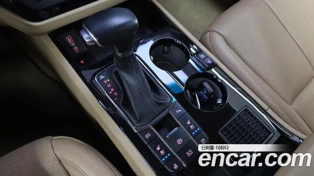 Kia Carnival 2018 thumb 9