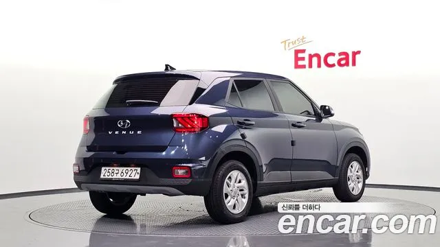 Hyundai Venue 2019 thumb 2