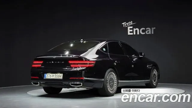 Genesis G80 2020 thumb 2