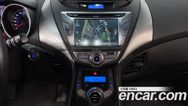 Hyundai Avante 2013 thumb 12