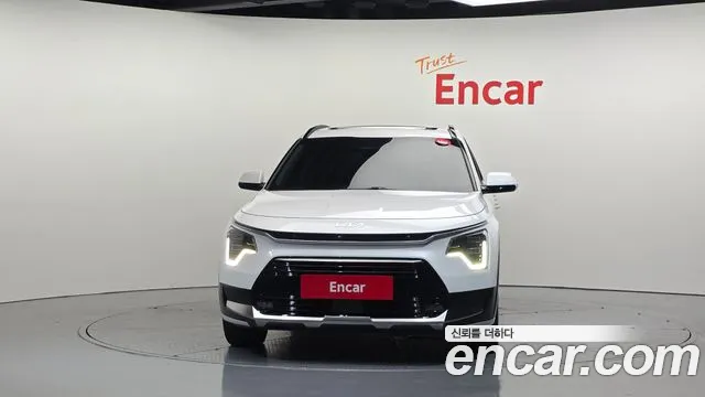 Kia Niro 2022 thumb 3