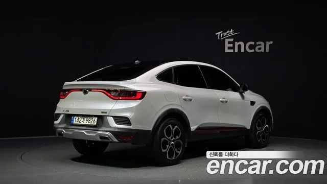 Renault Arkana 2022 thumb 2