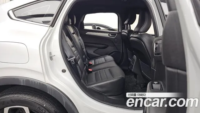 Renault Arkana 2022 thumb 12