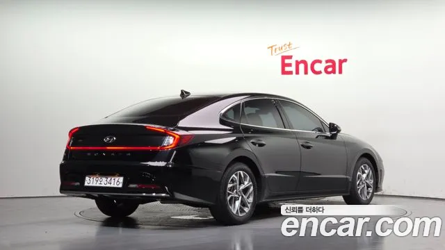 Hyundai Sonata 2022 thumb 2