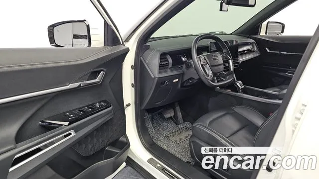 KG_Mobility_Ssangyong Torres 2022 thumb 10