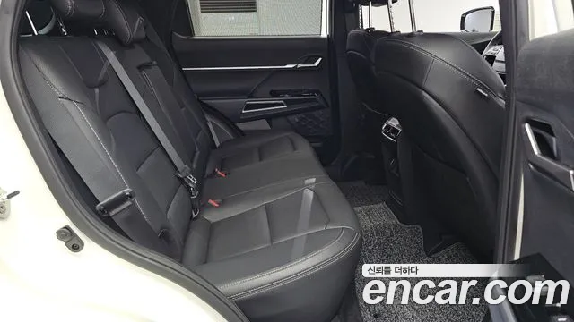 KG_Mobility_Ssangyong Torres 2022 thumb 11