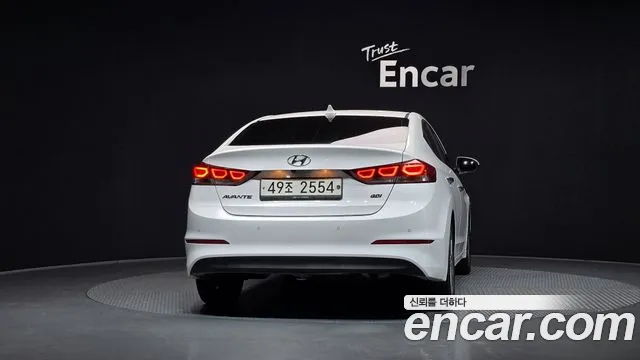 Hyundai Avante 2016 thumb 4
