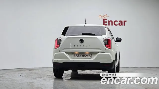 KG_Mobility_Ssangyong TIBOLI 2020 thumb 4