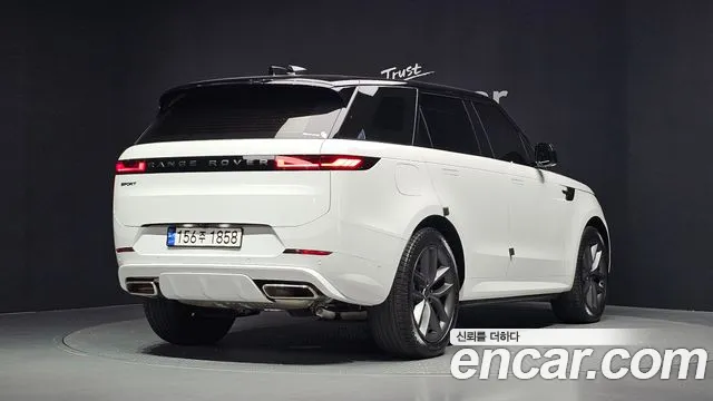 Land Rover Range Rover Sport 2024 thumb 2