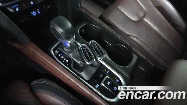 Hyundai Santa Fe 2020 thumb 8