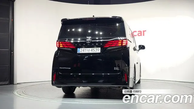 Toyota Alphard 2024 thumb 4