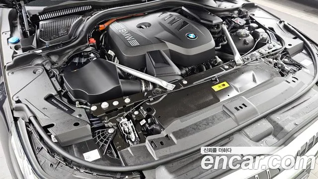 BMW 5 серии 2025 thumb 6
