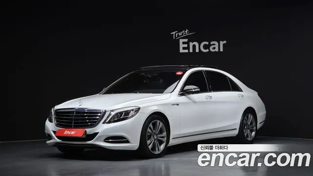 Mercedes-Benz S-Класс 2015 1