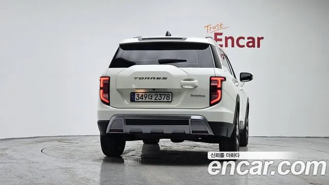 KG_Mobility_Ssangyong Torres 2022 thumb 4