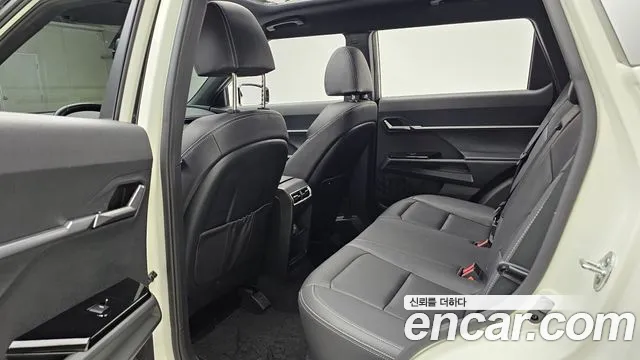 KG_Mobility_Ssangyong Torres 2022 thumb 12