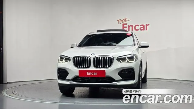 BMW X4 2020 thumb 3