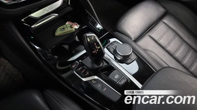 BMW X4 2020 thumb 9