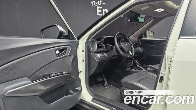 KG_Mobility_Ssangyong TIBOLI 2019 thumb 10