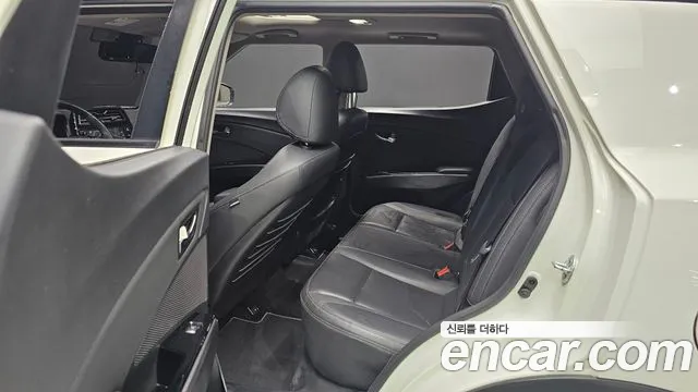 KG_Mobility_Ssangyong TIBOLI 2019 thumb 12