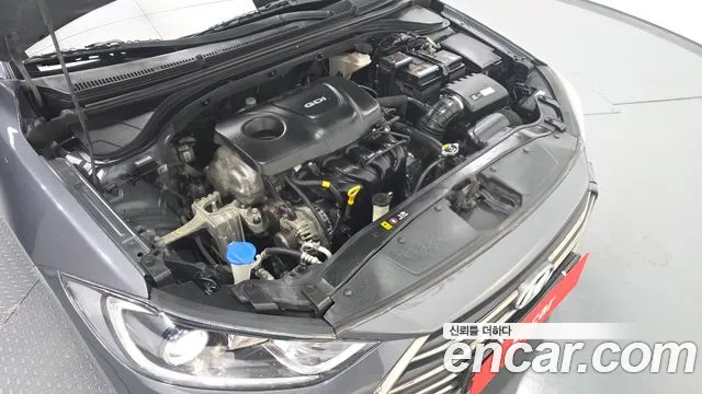 Hyundai Avante 2015 thumb 6
