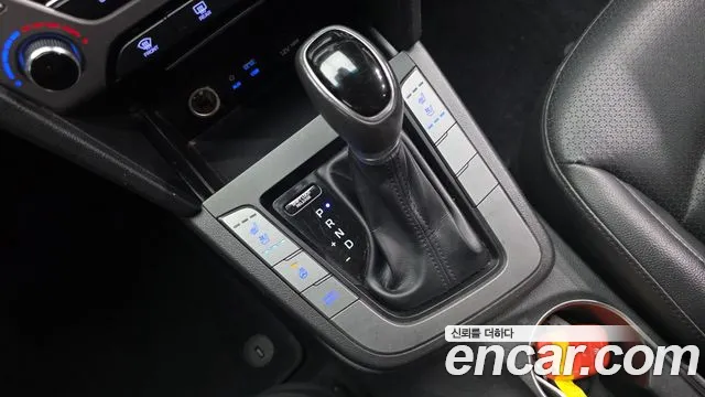 Hyundai Avante 2015 thumb 9