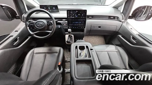 Hyundai Staria 2021 thumb 7