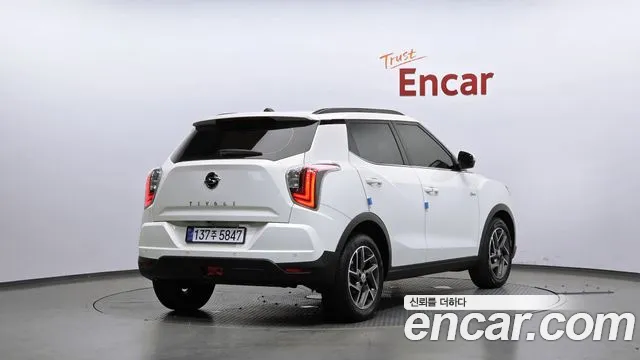 KG_Mobility_Ssangyong TIBOLI 2022 thumb 2