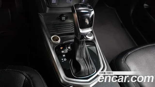 KG_Mobility_Ssangyong TIBOLI 2022 thumb 9