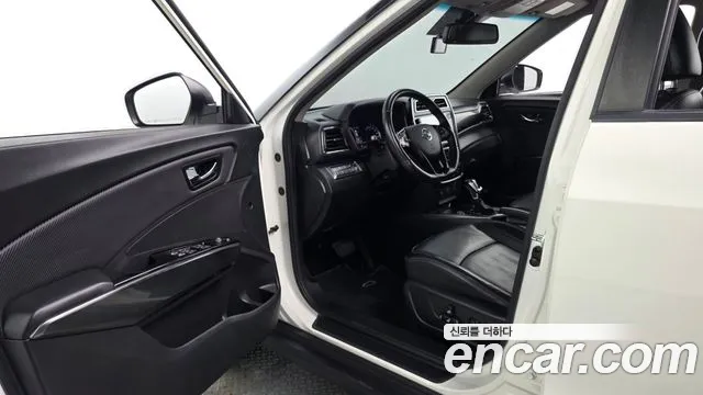 KG_Mobility_Ssangyong TIBOLI 2022 thumb 10