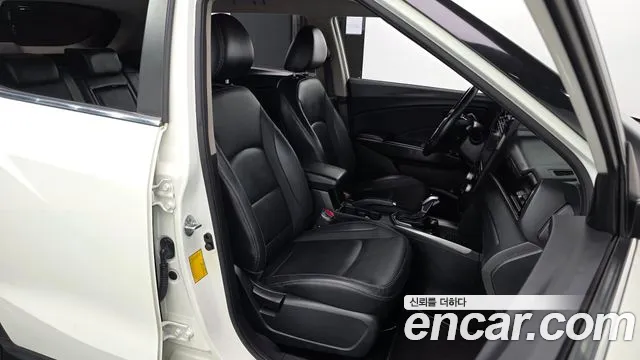 KG_Mobility_Ssangyong TIBOLI 2022 thumb 11