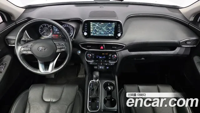 Hyundai Santa Fe 2018 thumb 7