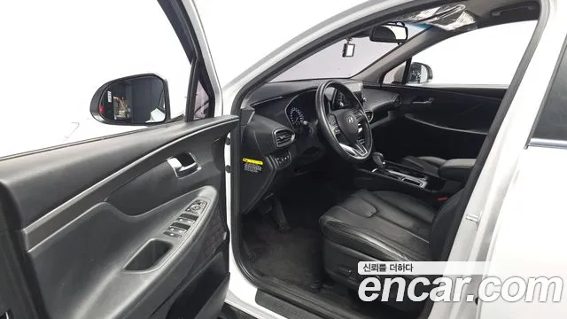 Hyundai Santa Fe 2018 thumb 10
