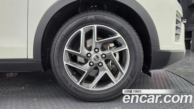 KG_Mobility_Ssangyong TIBOLI 2022 thumb 5