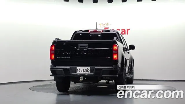 Chevrolet Colorado 2022 thumb 4