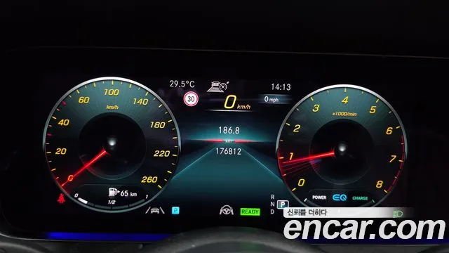 Mercedes-Benz E-Класс 2021 thumb 8
