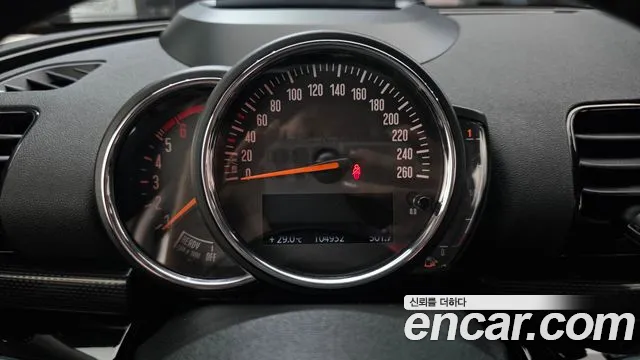Mini Clubman 2019 thumb 7