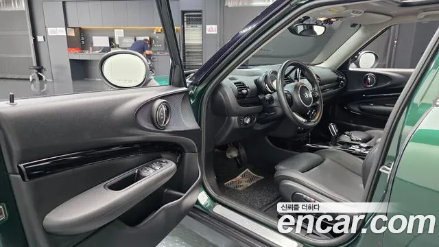Mini Clubman 2019 thumb 9