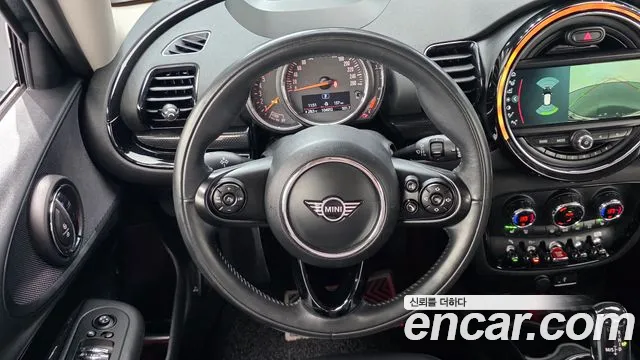 Mini Clubman 2019 thumb 12