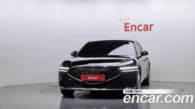 Genesis G90 2022 thumb 3