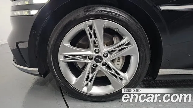 Genesis G90 2022 thumb 5