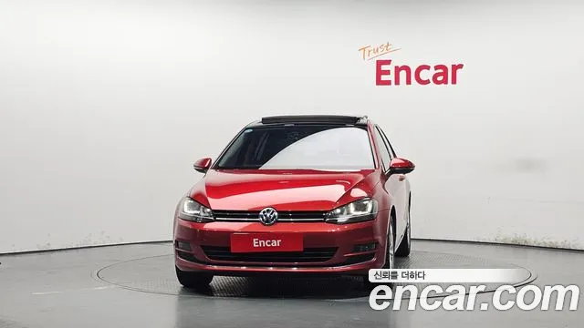 Volkswagen Golf Sportsvan 2015 thumb 3
