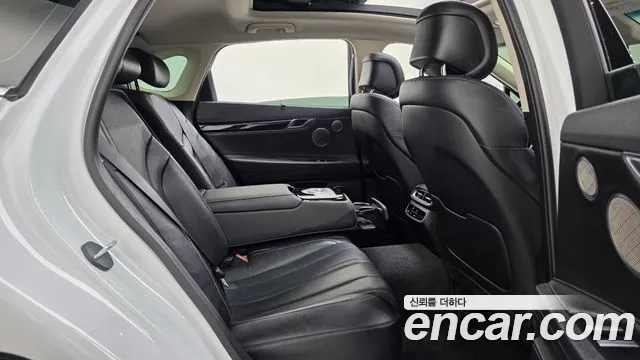 Genesis G80 2020 thumb 10