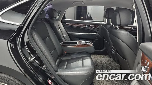 Hyundai Equus 2013 thumb 12