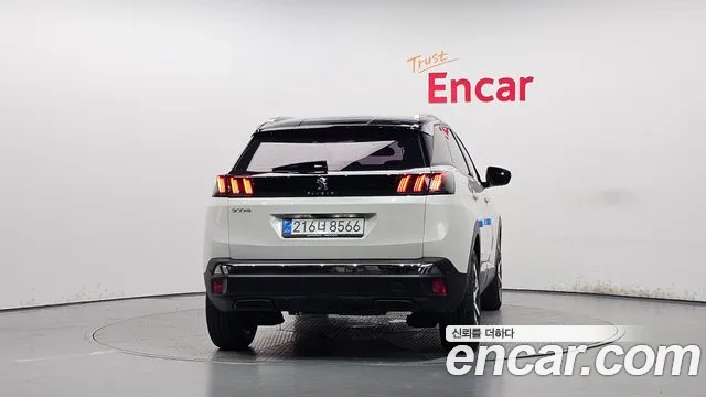 Peugeot 3008 2022 thumb 4