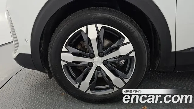 Peugeot 3008 2022 thumb 5
