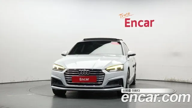Audi A5 2019 thumb 2