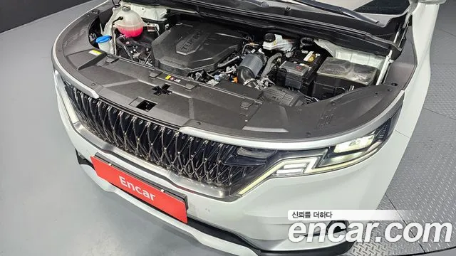 Kia Carnival 2023 thumb 6
