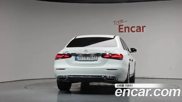 Mercedes-Benz E-Класс 2023 thumb 3