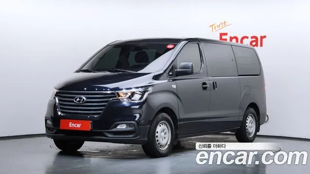 Hyundai Starex 2020 1