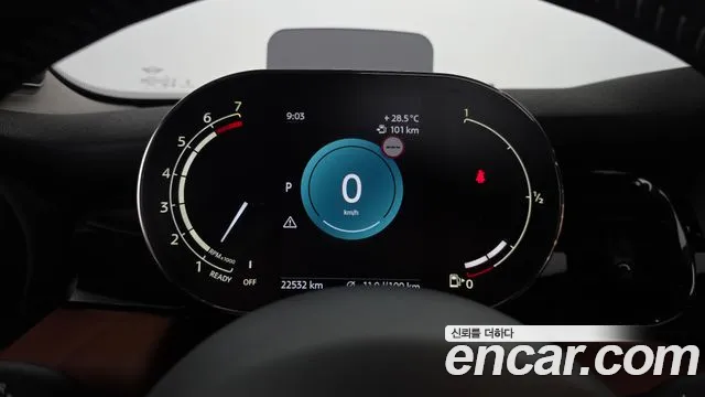 Mini Hatch 2024 thumb 8